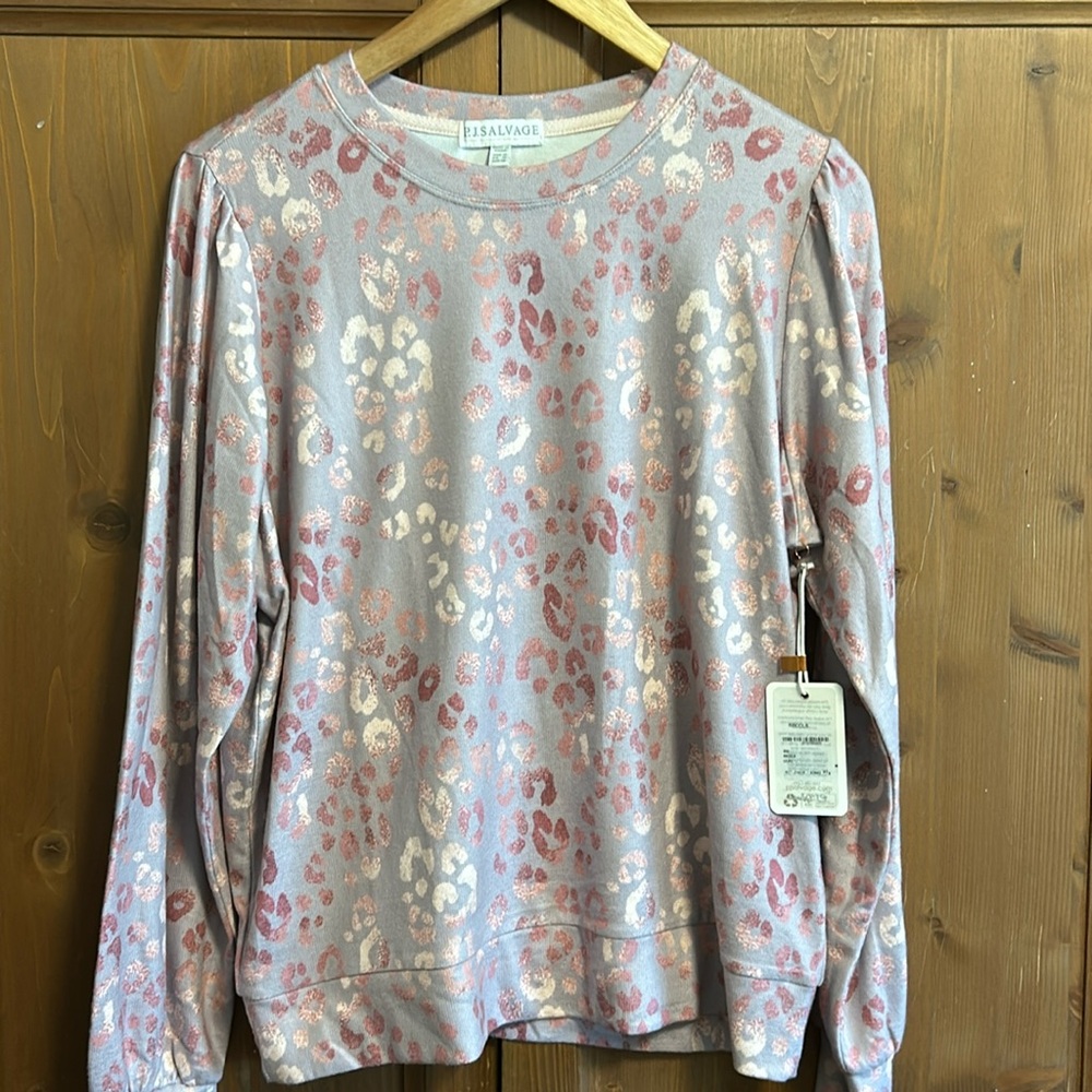 NWT P.J Salvage Womens Pajama Top Animal Print Long Sleeve Sleepwear Pink‎ MED